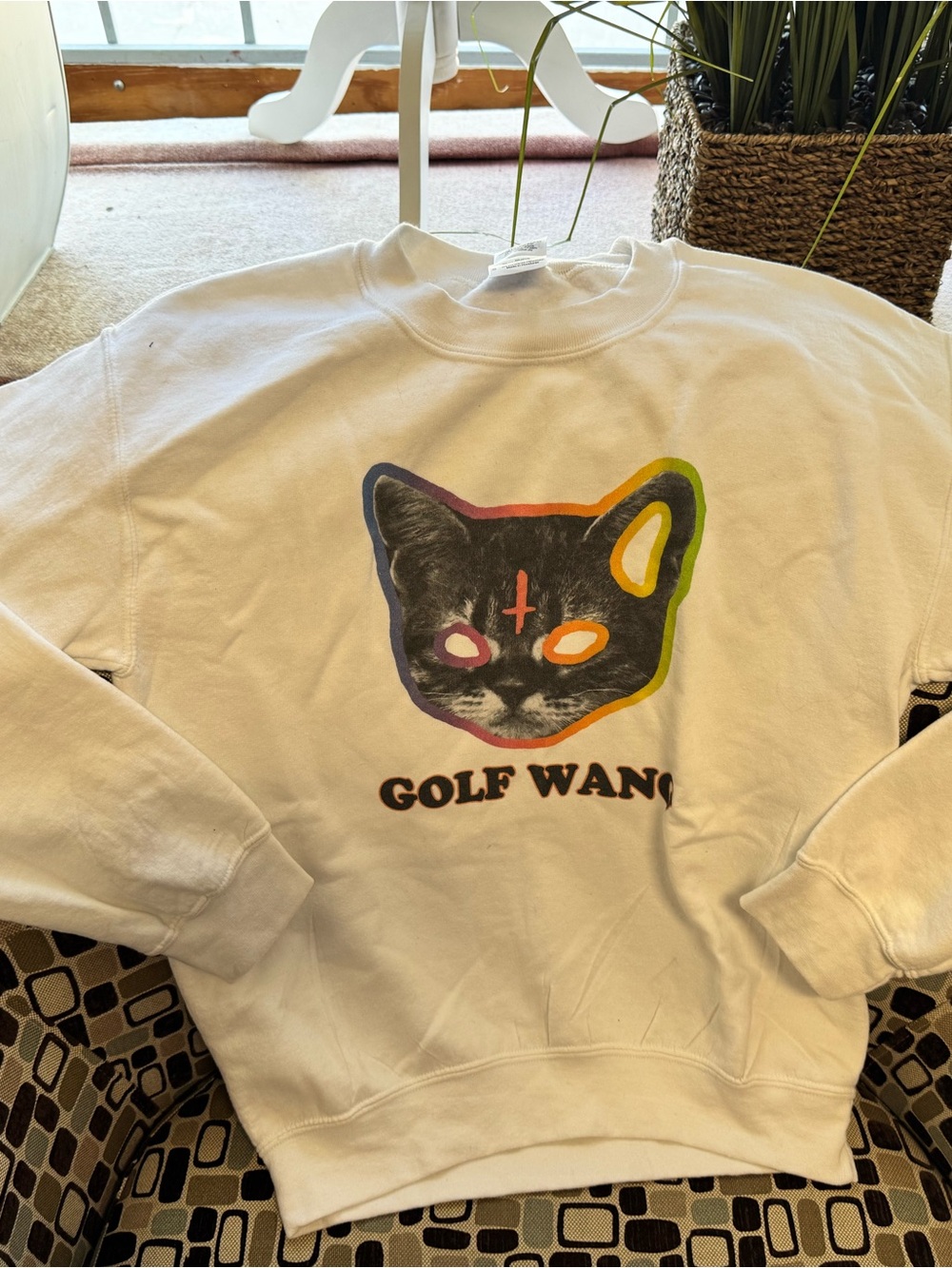 Gildan White Heavy Blend Crewneck Sweatshirt